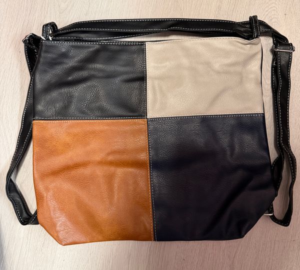 Hovedbilde PATCH HOBO BAG 