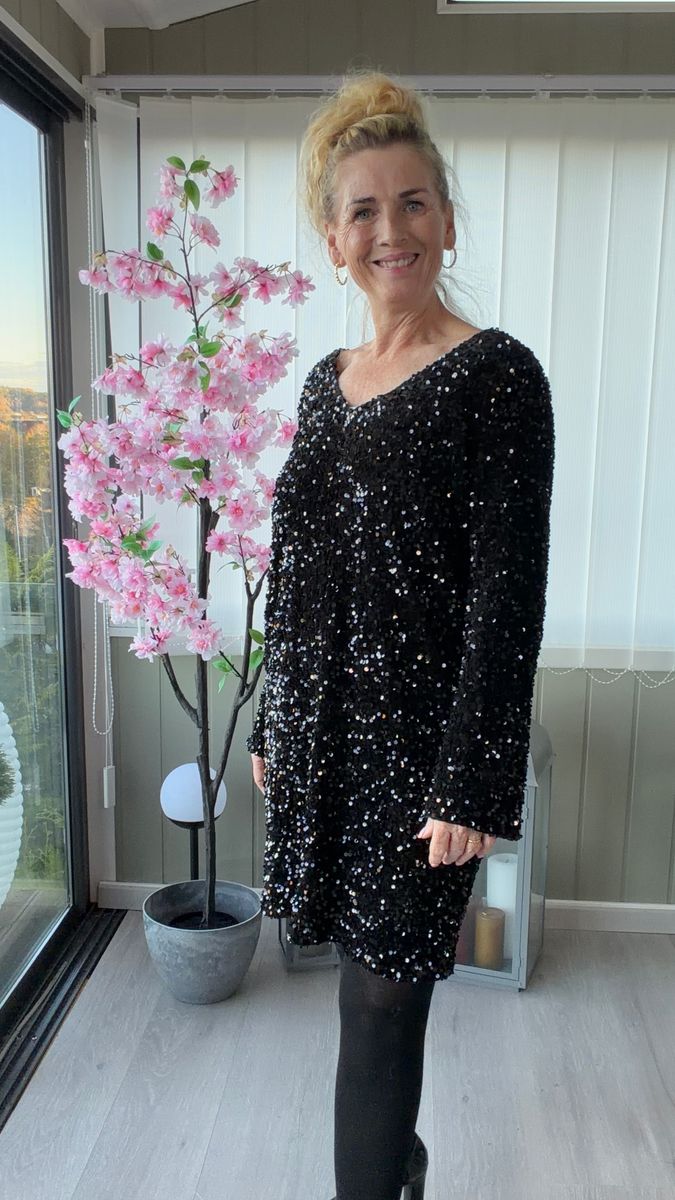  VIFAITH V-NECK L/S SEQUIN DRESS/1